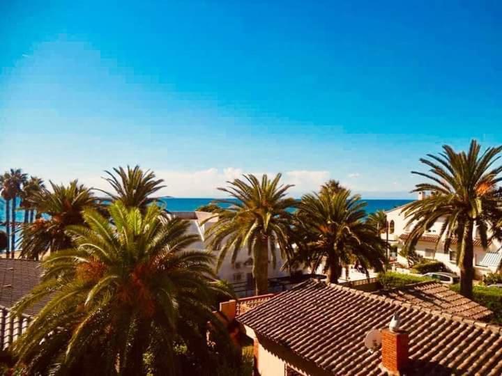 Casa La Luna Cambrils Exterior photo